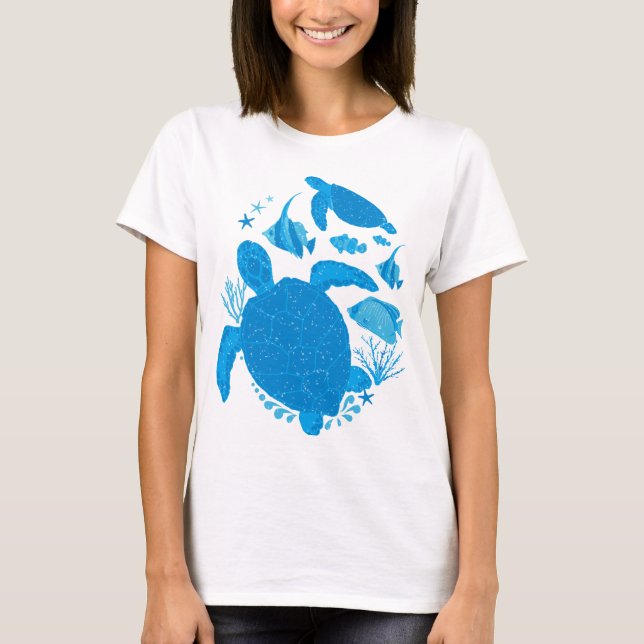 Ocean Sea Turtles Underwater Marine Wildlife T-Shirt (Front)