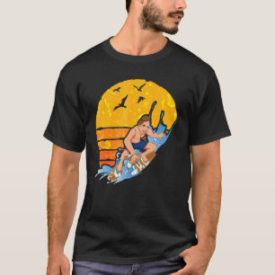 Ocean Surfer Waves Water Sport Surfing Retro Surf T-Shirt