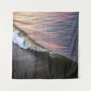 OCEAN WAVES CRASHING ON SHORE DURING DAYTIME TAPESTRY