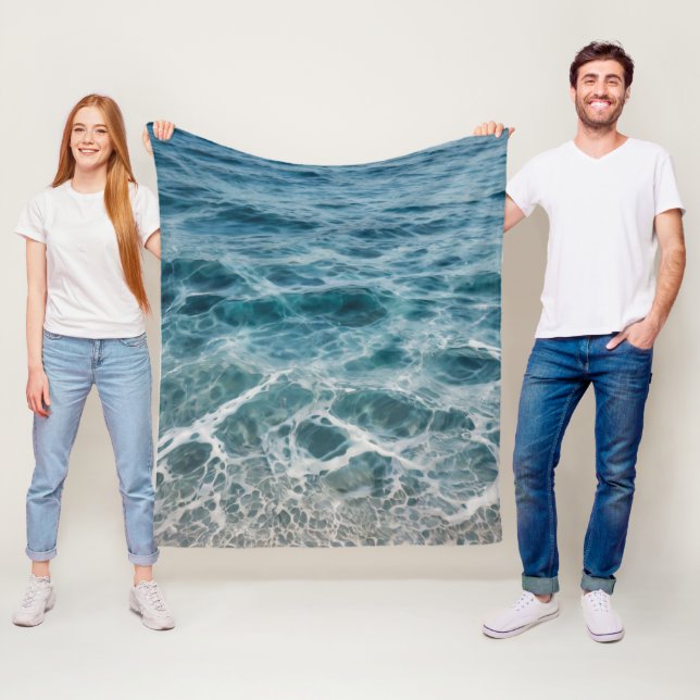 Ocean Waves Fleece Blanket (In Situ)