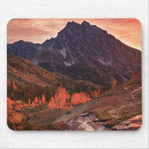 October Light on Headlight Basin Mouse Pad