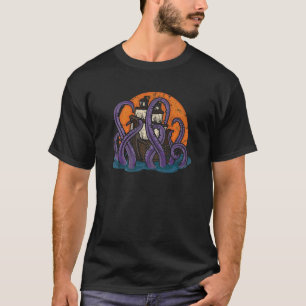 Octopus Kraken Scuba Diver Ship Zookeeper Pirate D T-Shirt