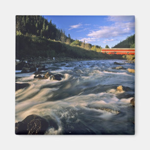 Office Covered Bridge the longest in Oregon at Magnet