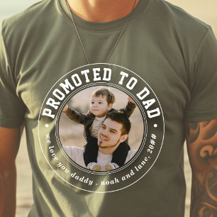 Officially Promoted to Dad Classic Badge Photo T-Shirt