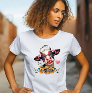 Oh Honey, I'm that Heifer - Pucker Up Lips Cow T-Shirt