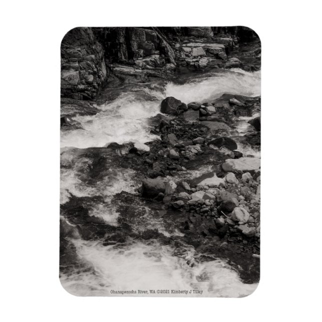 Ohanapecoshs River, WA Magnet (Vertical)