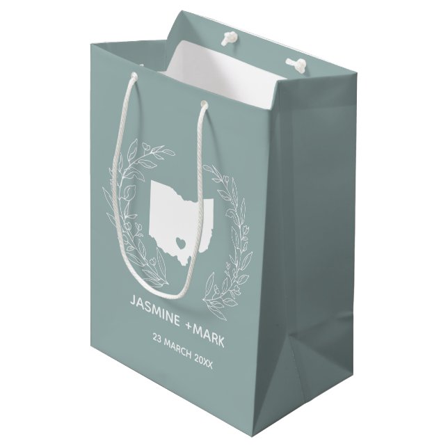  Ohio destination wedding favours custom name Medium Gift Bag (Front Angled)