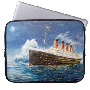 oil painting of Titanic and iceberg in ocean at n Laptop Sleeve