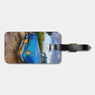 Old American classic car in Trinidad, Cuba Luggage Tag