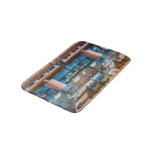 Old and rusty Atlas Imperial diesel engine at Inde Bath Mat