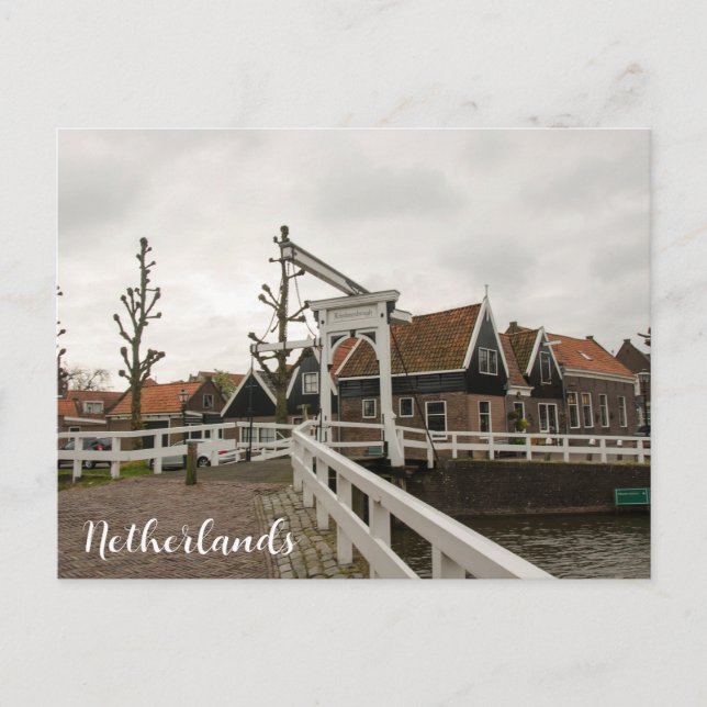 Old bridge in Volendam, Netherlands Postcard (Front)