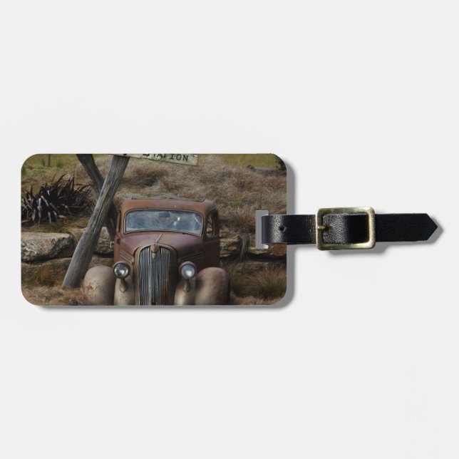 Old car luggage tag (Front Horizontal)