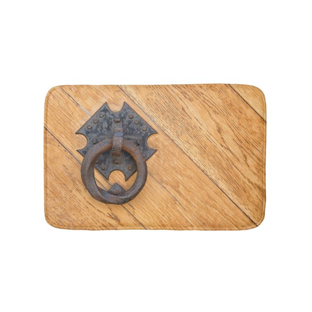 Old door knocker bath mat (Front)