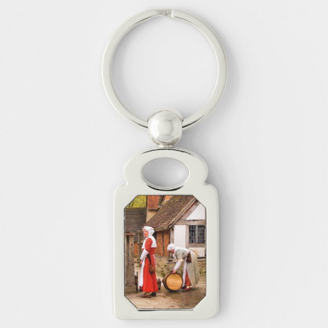 OLD ENGLAND KEY RING (Front)