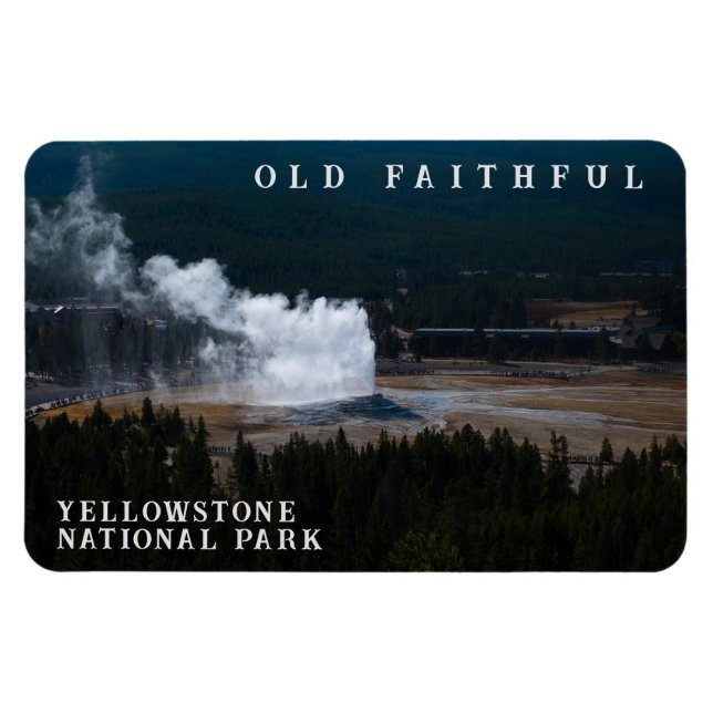 Old Faithful Geyser Eruption Yellowstone Magnet (Horizontal)
