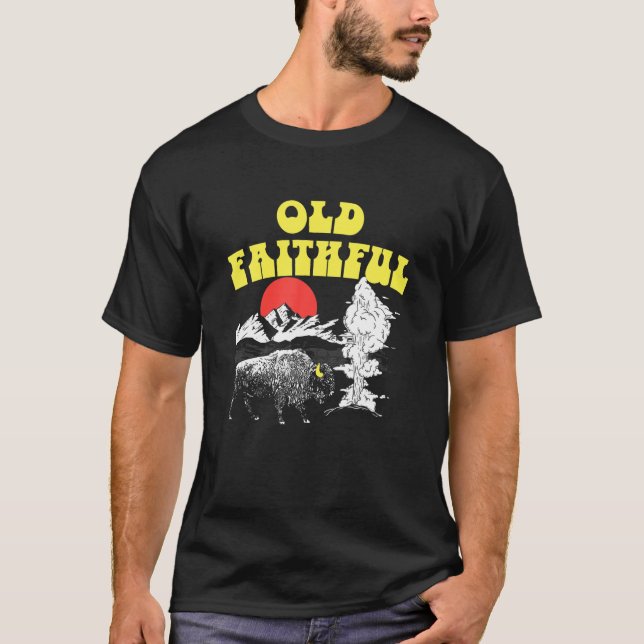 Old Faithful Yellowstone Park Retro Geyser Bison 8 T-Shirt (Front)