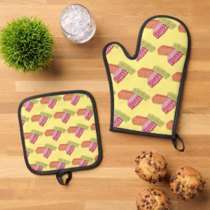 Old-Fashioned Christmas Ribbon Candy Holiday Sweet Oven Mitt & Pot Holder Set