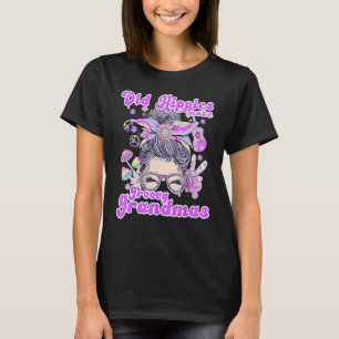 Old Hippies Make Groovy Grandmas Retro 70s  Grandm T-Shirt