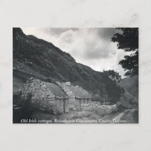 Old Irish thatched cottages, Galway Ireland Postcard