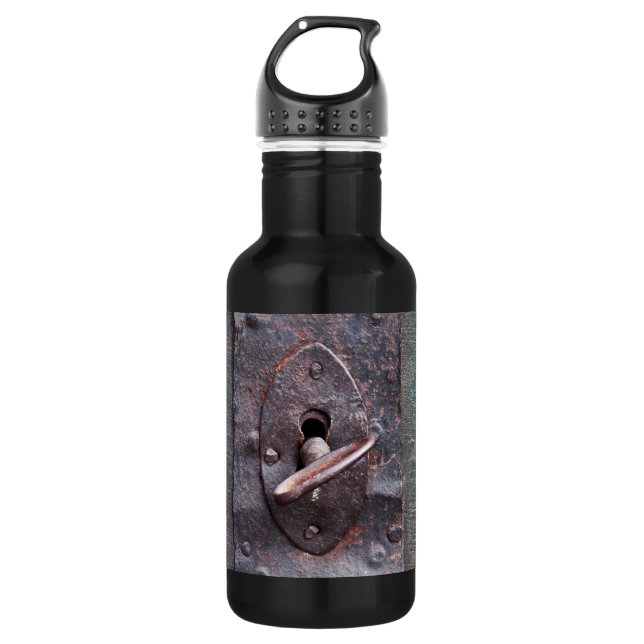 Old lock with key 532 ml water bottle (Front)