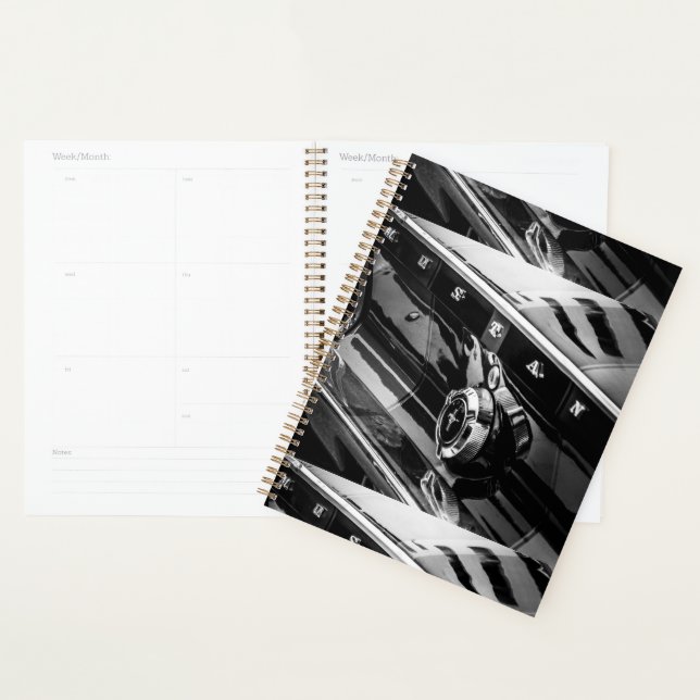 Old Muscle Classic Car Details Driver Drive Planner (Display)