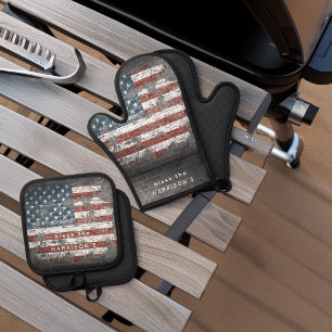 Old Painted Patriotic USA Flag Personalised Oven Mitt & Pot Holder Set
