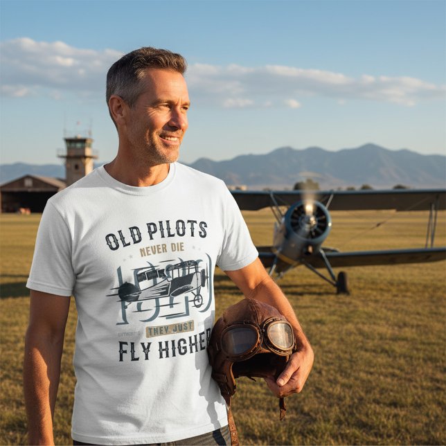 Old Pilots Never Die Biplane Flying Quote T-Shirt (Creator Uploaded)