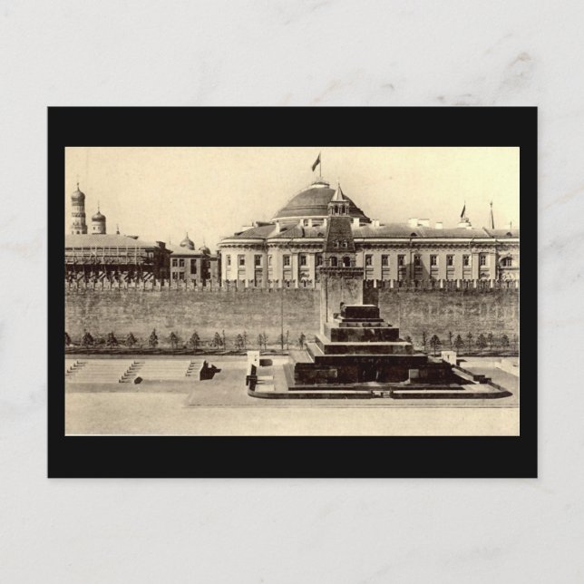 Old Postcard - Moscow, Red Square, Lenin's Tomb (Front)