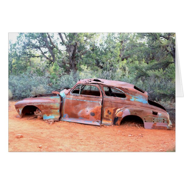 Old rusted car (Front Horizontal)