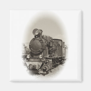 Old steam locomotive magnet