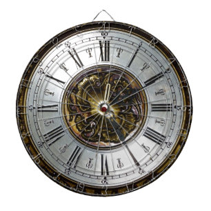 Old steampunk clock design accessoires, vintage dartboard