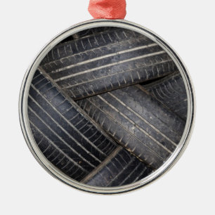 Old Tires for Recycling Metal Tree Decoration