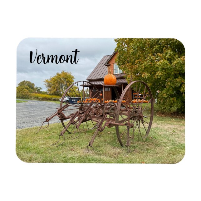 Old tractor and pumpkins magnet (Horizontal)