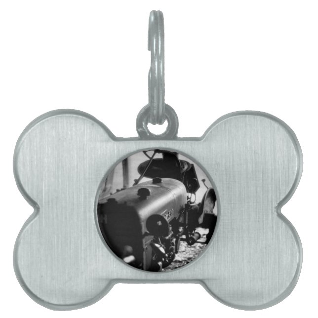 Old Tractor Pet ID Tag (Front)