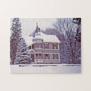 Old Victorian House at Christmas Jigsaw Puzzle