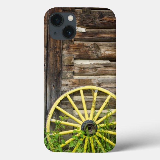 Old wagon wheel in historic old gold town Case-Mate iPhone case (Back)