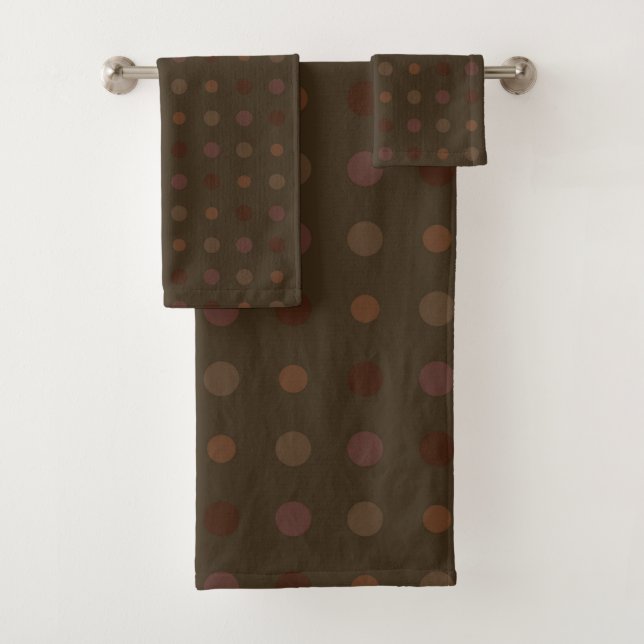 Olive and Pink Dots Bath Towel Set (Insitu)