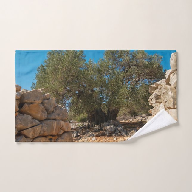 Olive Gardens of Lun Hand Towel (Hand Towel)