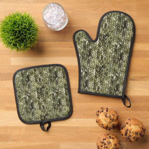 Olive Green Abstract Oven Mitt & Pot Holder Set