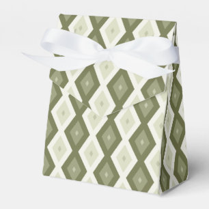 Olive green diamond pattern favour box