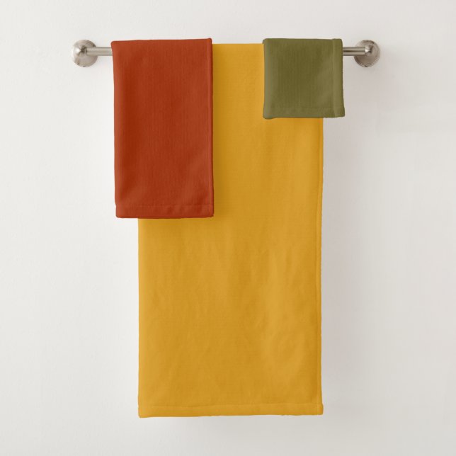 olive green, rust and yellow solid bath towel set (Insitu)