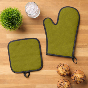 Olive green surface with subtle swirling pattern oven mitt & pot holder set