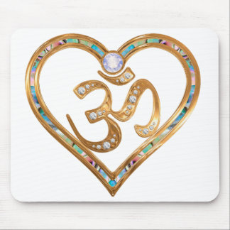 OM centred heart pad Mouse Pad