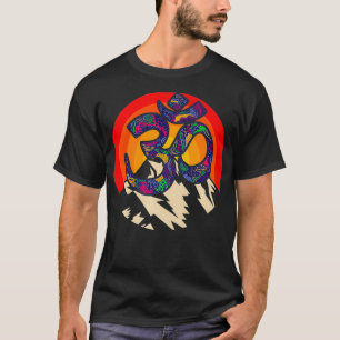 Om Ohm Symbol Retro Mandala Floral Style Meditatio T-Shirt