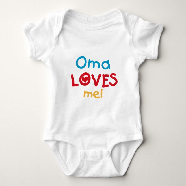 Oma Loves Me T-shirts and Gifts (Front)