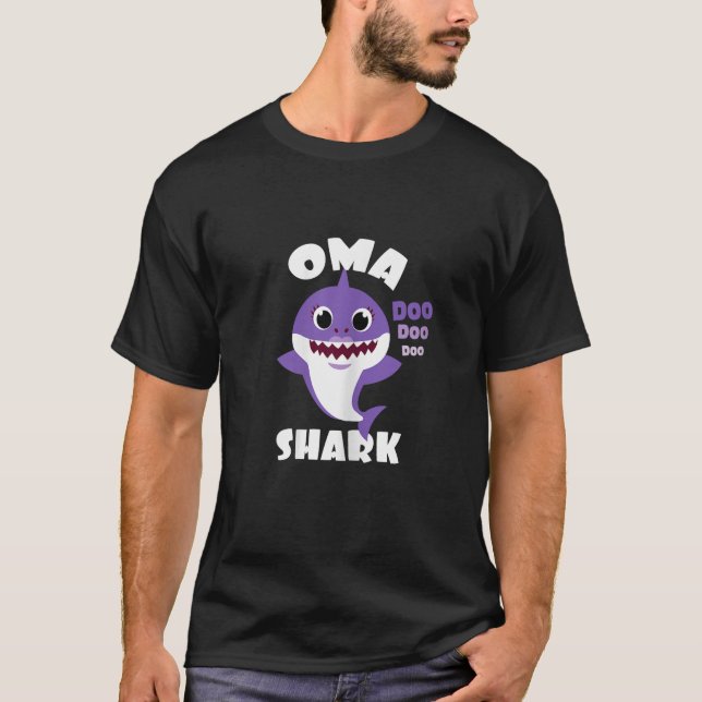 Oma purple shark love grandma shark  T-Shirt (Front)
