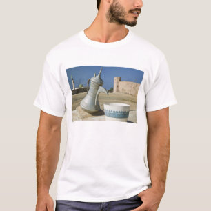 Oman, Dhofar Region, Mirbat. Large Water Carafe T-Shirt