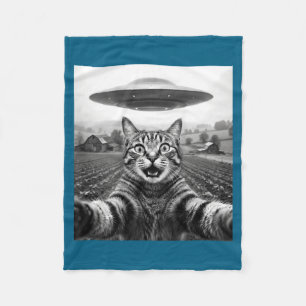 On Shirt Back Cat Selfie Alien Ufo Fleece Blanket