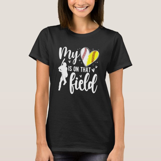 On That Field Memaw Softball Baseball Memaw Grandm T-Shirt (Front)