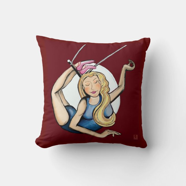 on the flying trapeze cushion (Front)